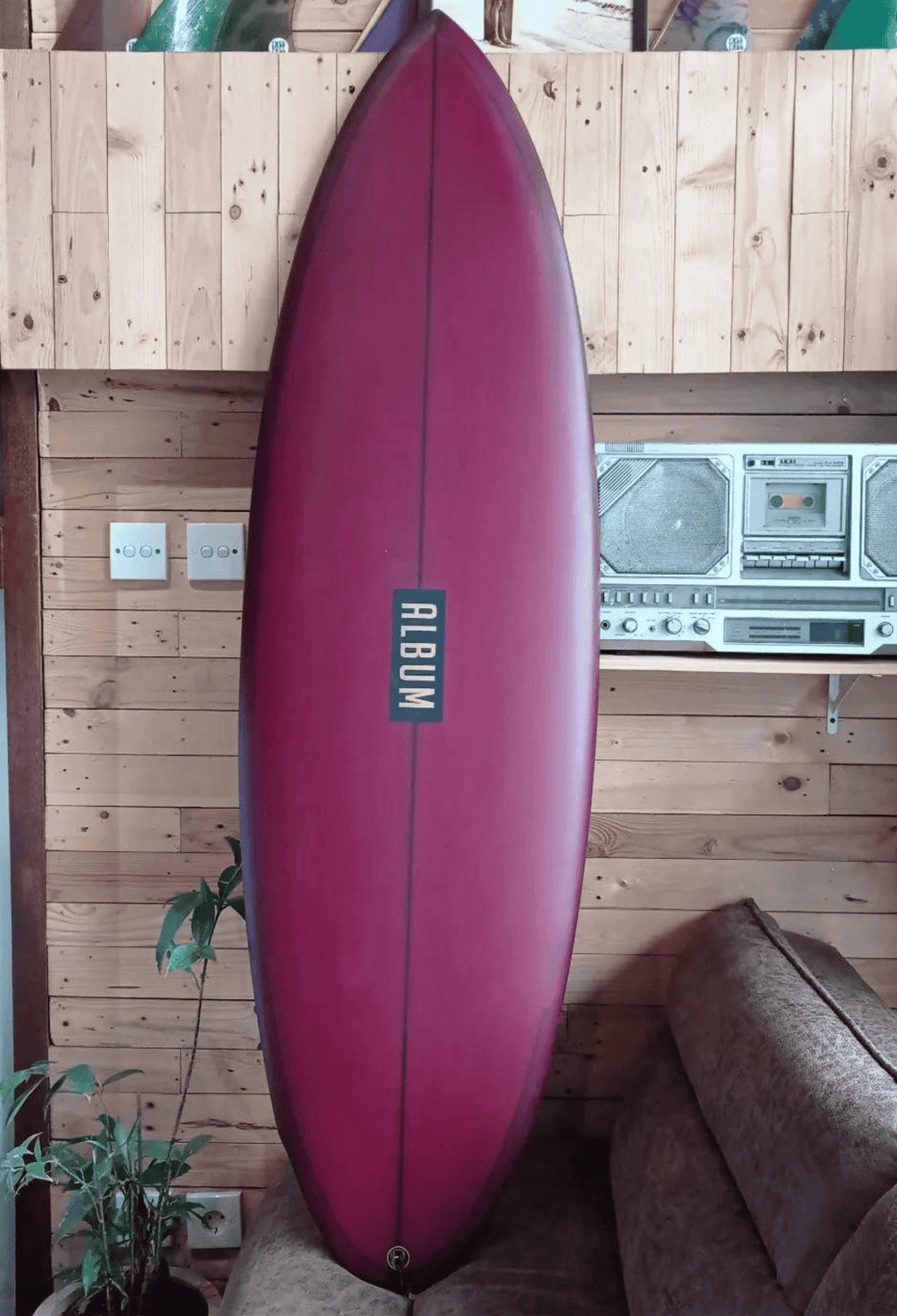 5'6 BOM DIA ROUND TAIL MAROON TINT