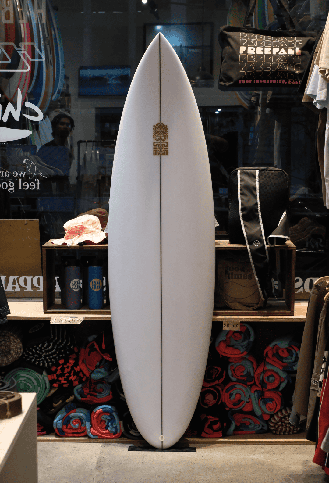 6’5 AKILA AIPA CLEAR ROUND PIN 3 FIN
